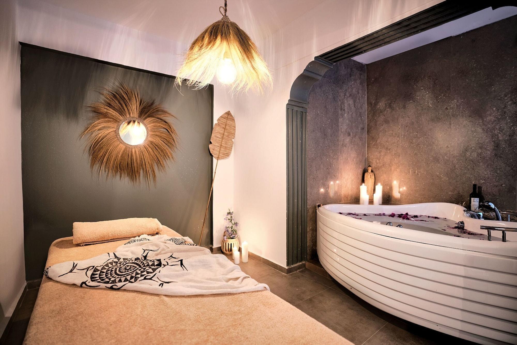Liman Hotel Guemuesluek - Adult Only Bodrum Екстериор снимка